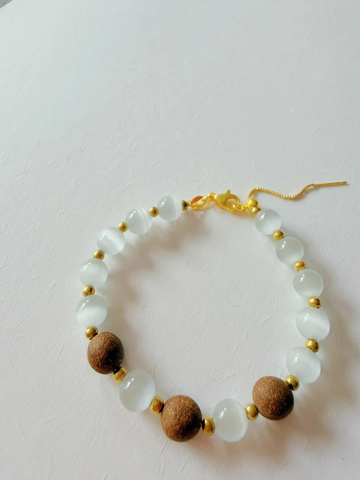 Moonlit White Fragrant Bead Bracelet 月白流光