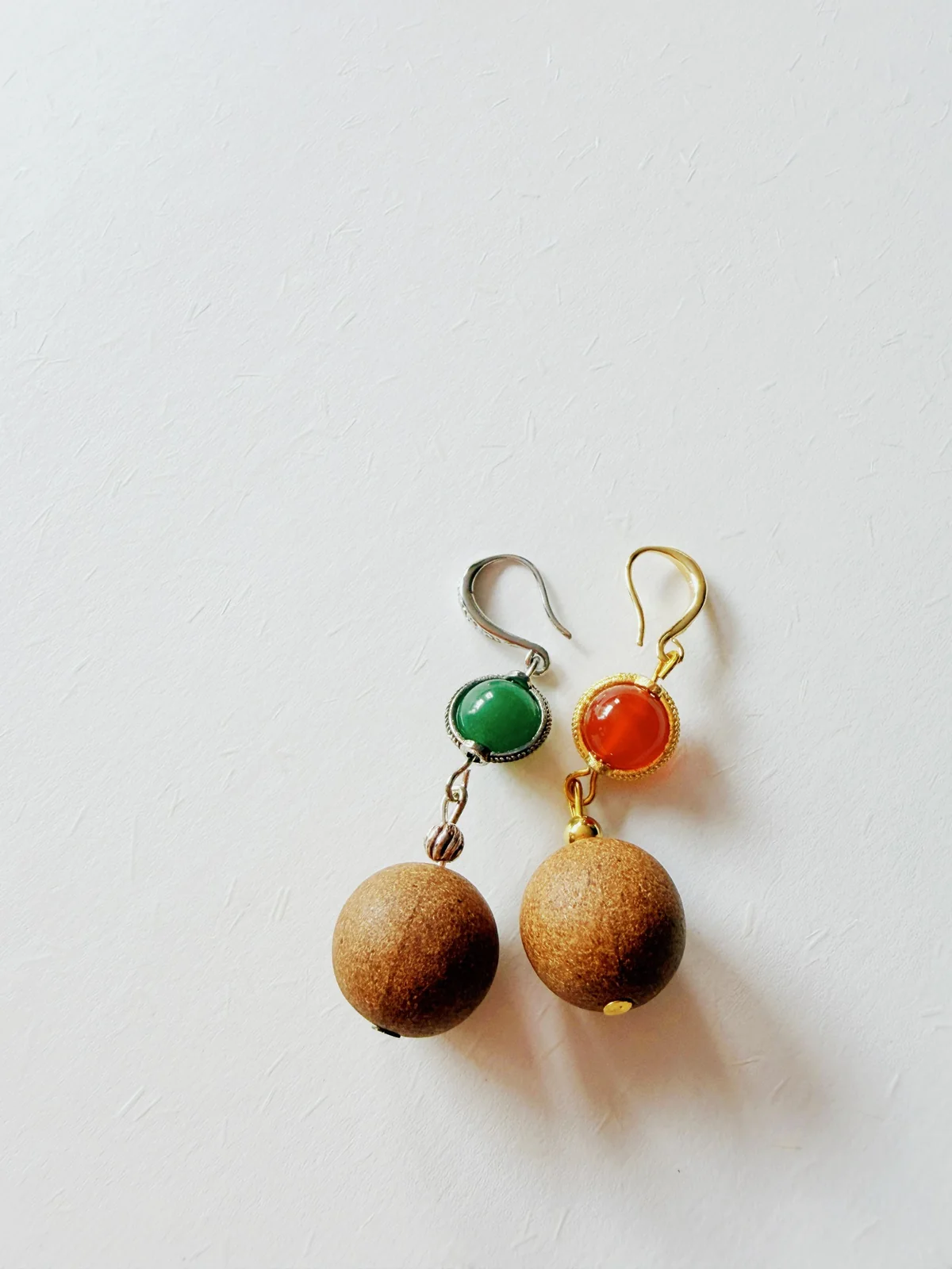 Red & Green Agate Fragrant Bead Earrings 红绿玛瑙